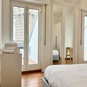 Comecasa 2 Bedrooms 450mt From Duomo , Milão Itália